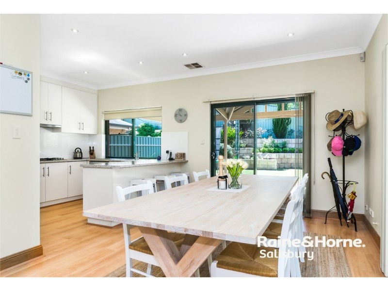 20 Creekview Drive, Mawson Lakes SA 5095