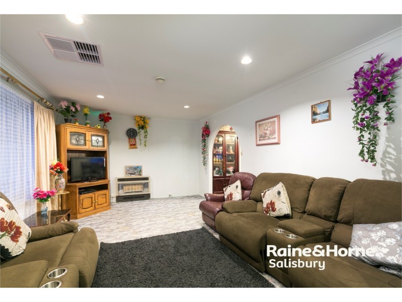 16 Rositano Drive, Salisbury SA 5108