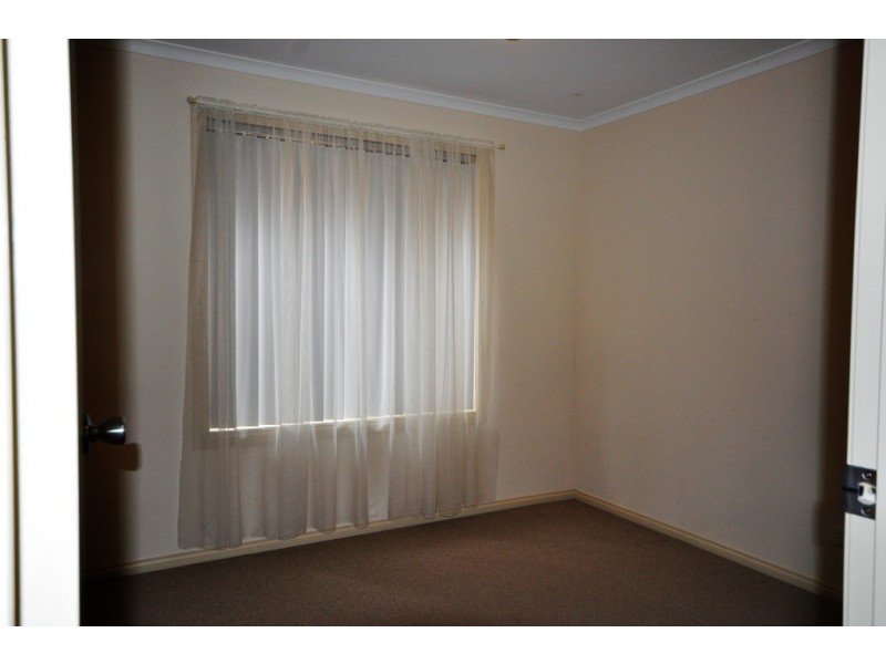 10 Keevil Street, Elizabeth SA 5112