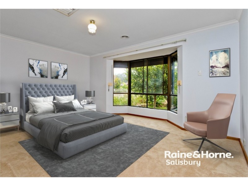 5 CHARLOTTE DRIVE, Paralowie SA 5108