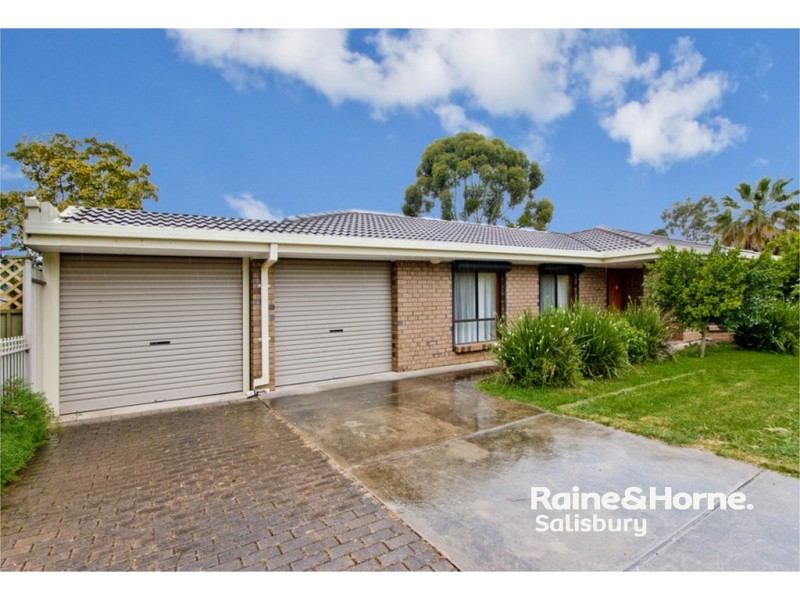 5 CHARLOTTE DRIVE, Paralowie SA 5108