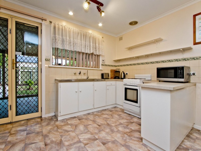 11 Terrigal Drive, Salisbury Park SA 5109