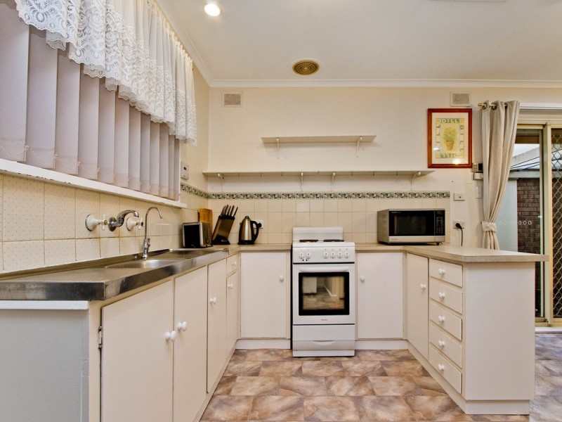 11 Terrigal Drive, Salisbury Park SA 5109