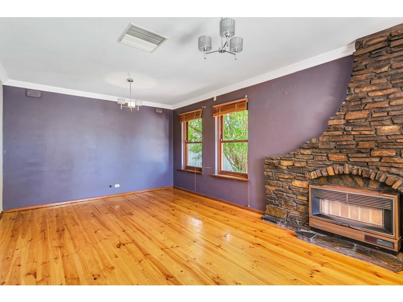 55 Londonderry avenue, Salisbury Downs SA 5108