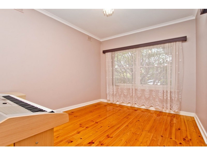 76 Goodall Crescent, Salisbury SA 5108