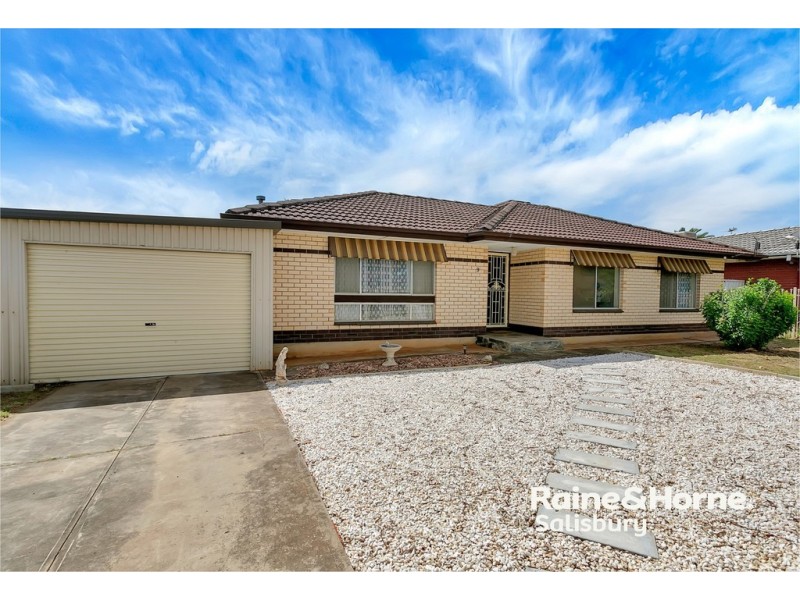 9 Wicklow Street, Salisbury Downs SA 5108
