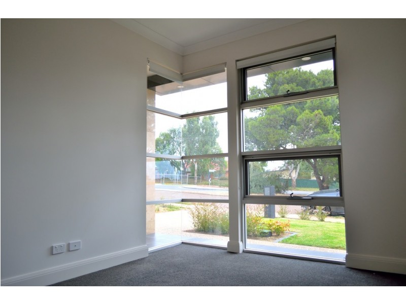 136 Wright Road, Ingle Farm SA 5098