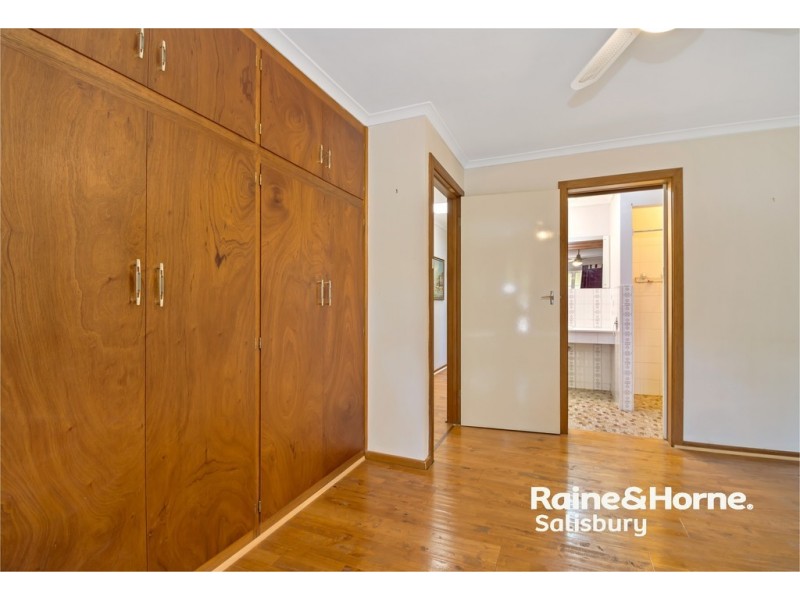 43 Hawker Crescent, Elizabeth East SA 5112