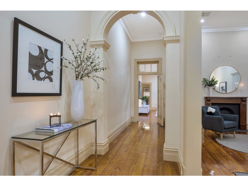 1A Trinity Street, College Park SA 5069