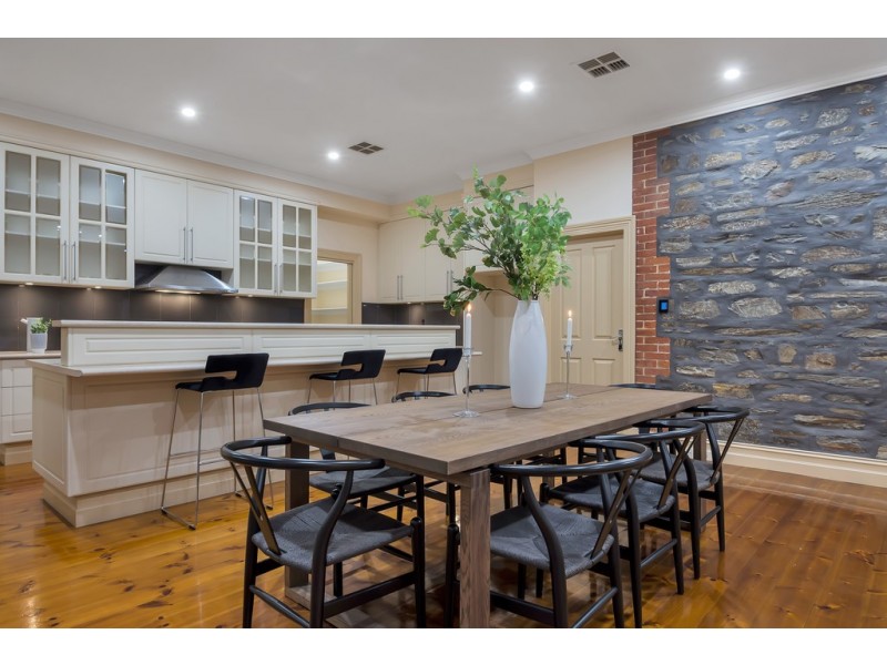 1A Trinity Street, College Park SA 5069