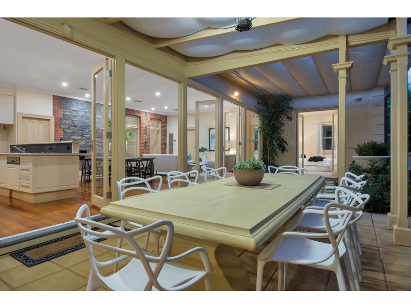 1A Trinity Street, College Park SA 5069