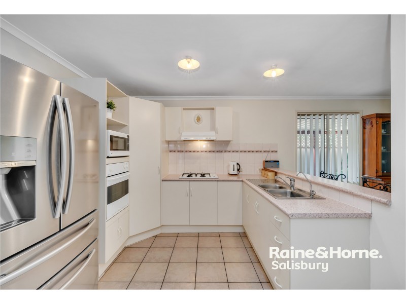 4 Rhode Island Drive, Parafield Gardens SA 5107