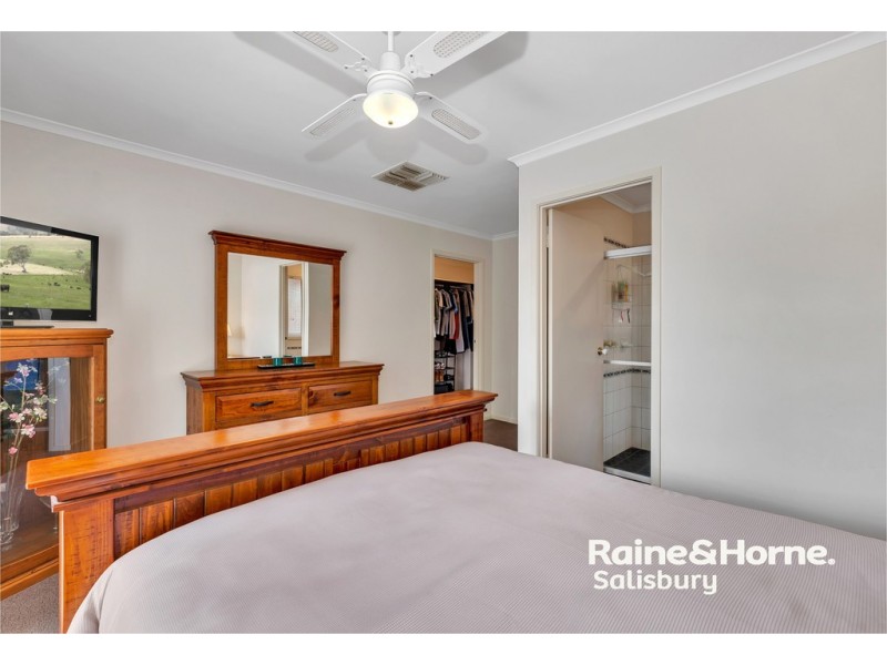 4 Rhode Island Drive, Parafield Gardens SA 5107