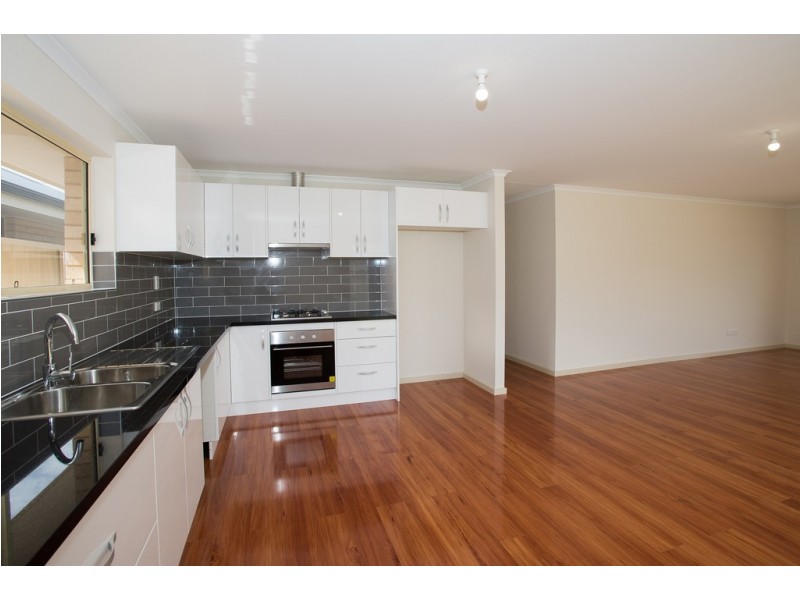 15B Miller Crescent, Parafield Gardens SA 5107