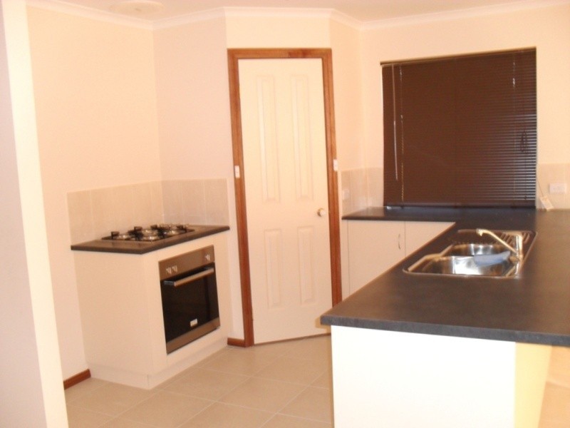 9 Chatsworth Road, Blakeview SA 5114