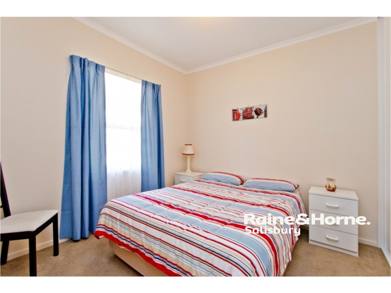 28 Blue Wren Circuit, Mawson Lakes SA 5095