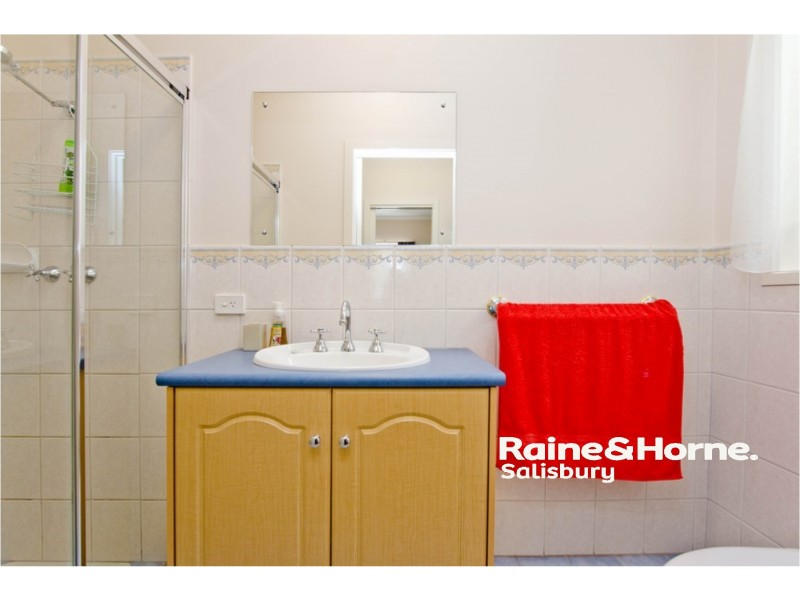 28 Blue Wren Circuit, Mawson Lakes SA 5095