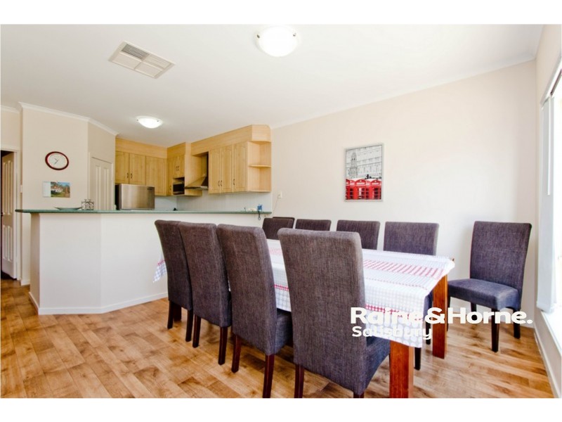 28 Blue Wren Circuit, Mawson Lakes SA 5095