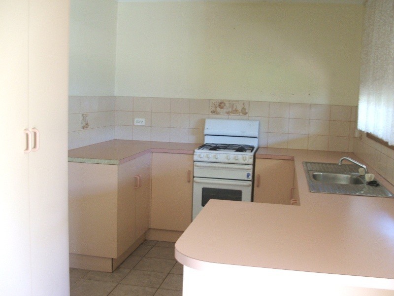 13 Miriam Road, Parafield Gardens SA 5107