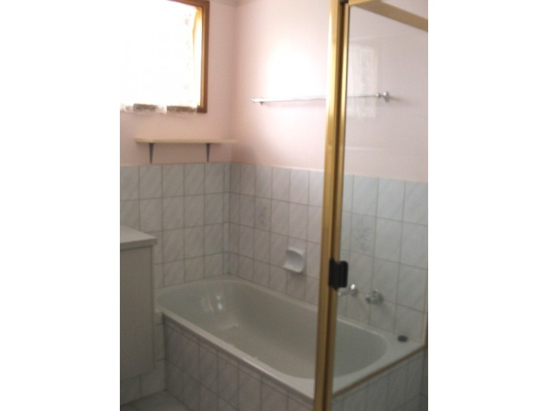 13 Miriam Road, Parafield Gardens SA 5107