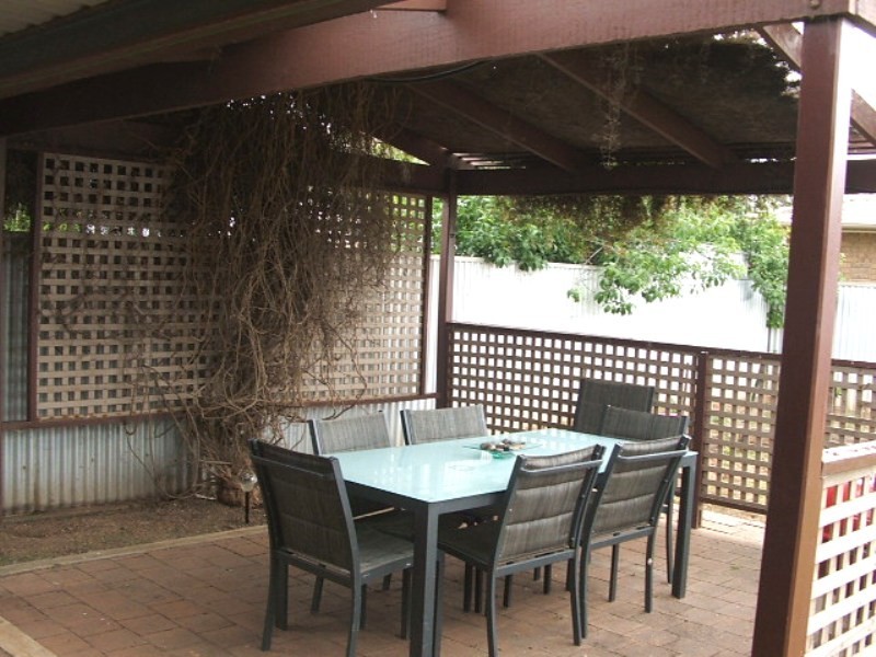 13 Miriam Road, Parafield Gardens SA 5107