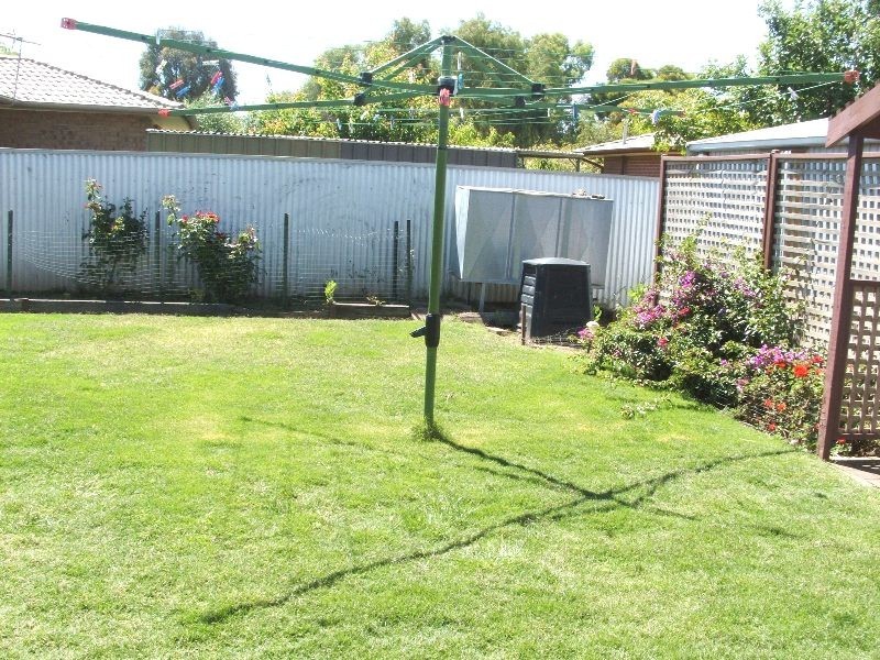 13 Miriam Road, Parafield Gardens SA 5107