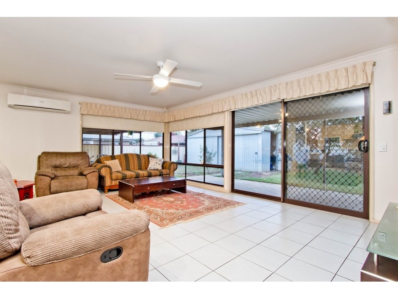 10 Lynette Lane, Salisbury Downs SA 5108