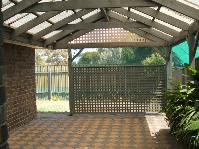 6 Judith Court, Hillbank SA 5112