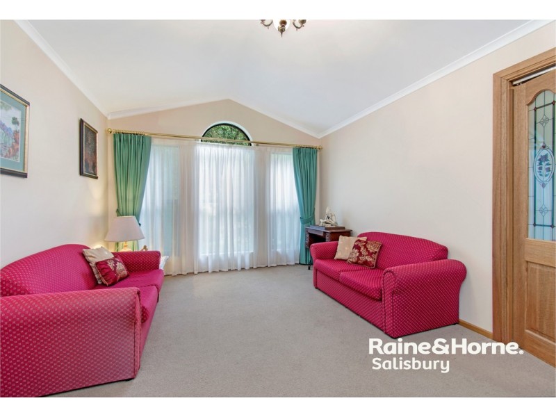 56 Parkway Circuit, Parafield Gardens SA 5107