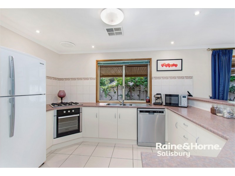 56 Parkway Circuit, Parafield Gardens SA 5107