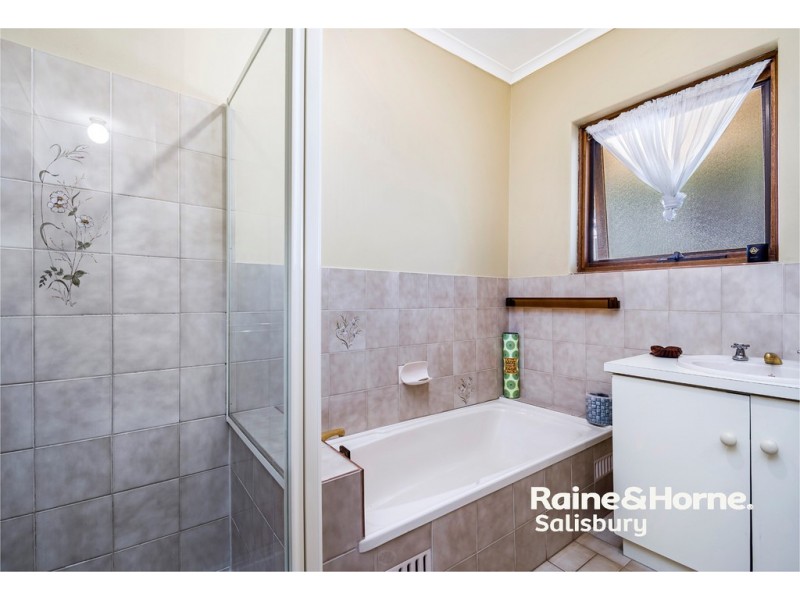 1/90 and 2/90 Clayson Road, Salisbury East SA 5109