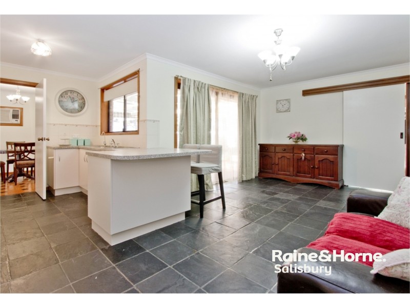 26 Lyndon Road, Paralowie SA 5108