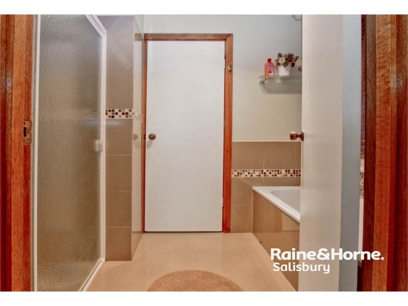 26 Lyndon Road, Paralowie SA 5108