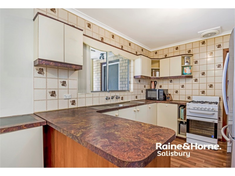 9 Wyatt Road, Parafield Gardens SA 5107