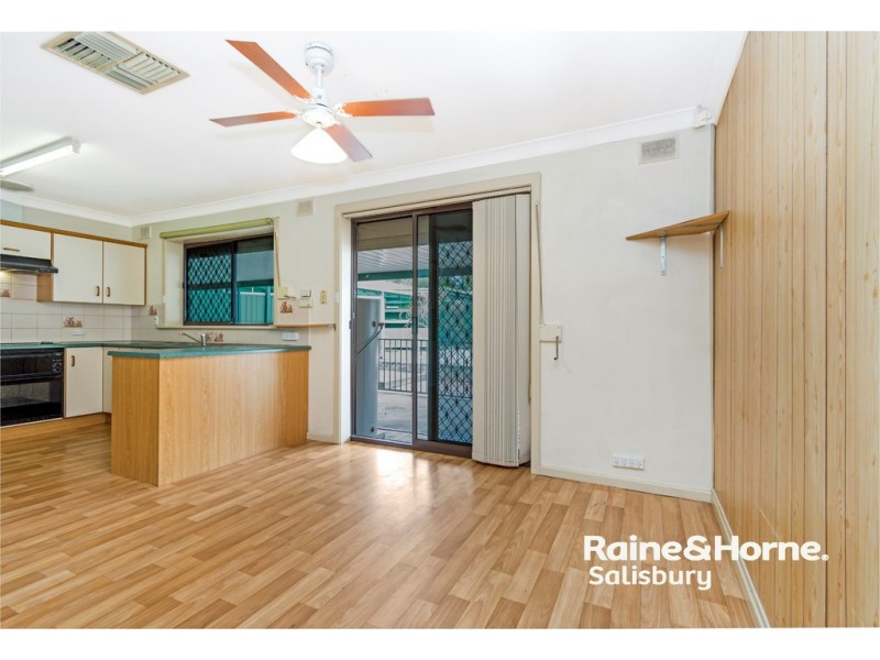 16 Lynton Street, Salisbury East SA 5109