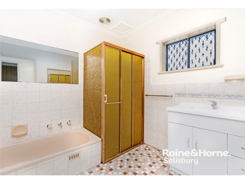 16 Lynton Street, Salisbury East SA 5109