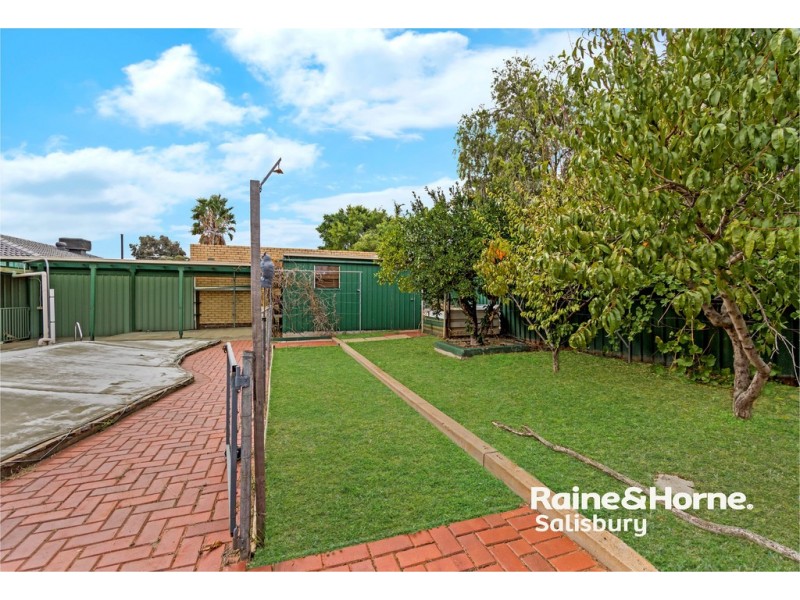 16 Lynton Street, Salisbury East SA 5109