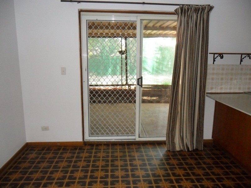 26 hilltop boulevard, Hillbank SA 5112