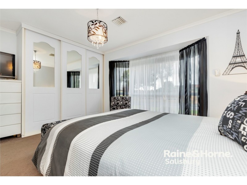 32 Empire Street, Salisbury Downs SA 5108