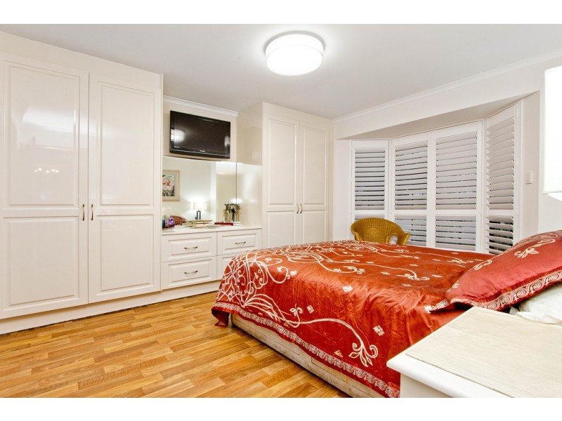 136 Target Hill Road, Salisbury Heights SA 5109