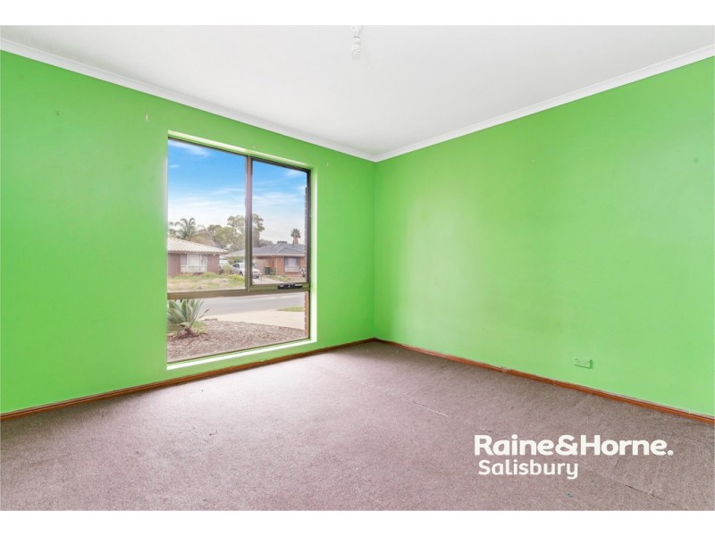 1 Bond Avenue, Burton SA 5110