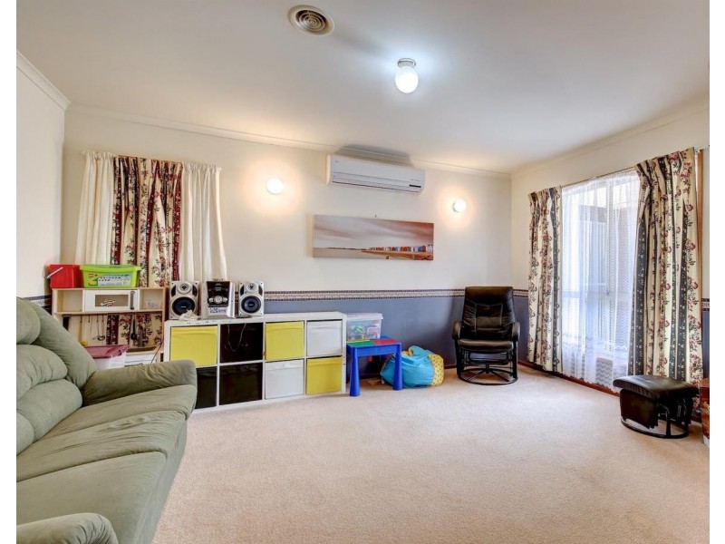 9 Toorak Drive, Blakeview SA 5114
