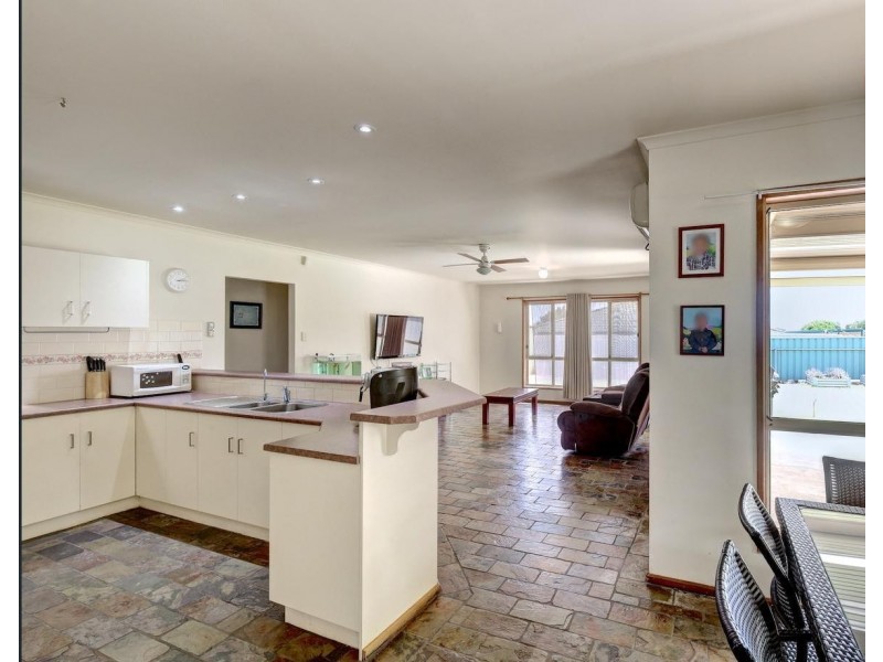 9 Toorak Drive, Blakeview SA 5114