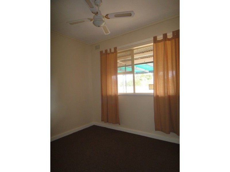 33 Hodge Street, Para Hills SA 5096