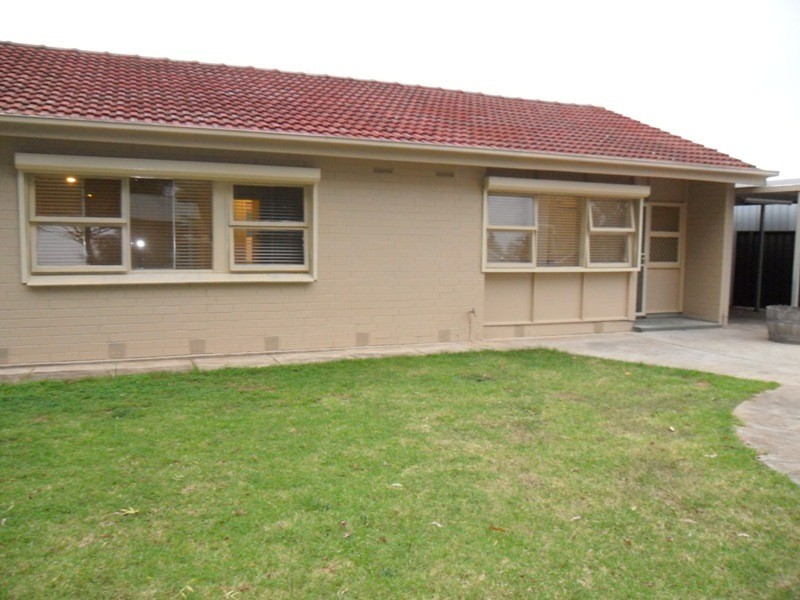 23 Caruso Crescent, Brahma Lodge SA 5109