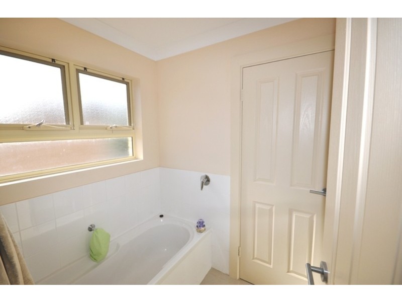 2/221  MARTINS ROAD, Parafield Gardens SA 5107