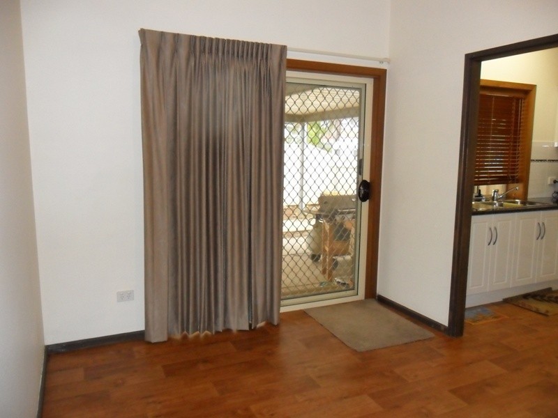 3 Noora Crescent, Munno Para SA 5115