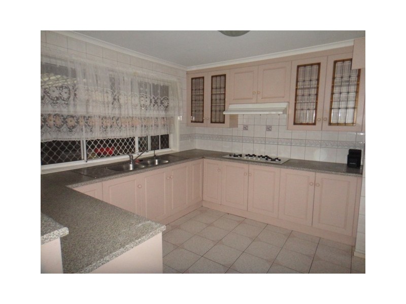 27 Camelia Drive, Parafield Gardens SA 5107