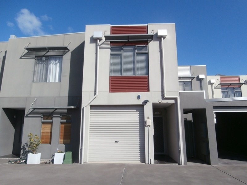 18/1 Mary Street, Mawson Lakes SA 5095