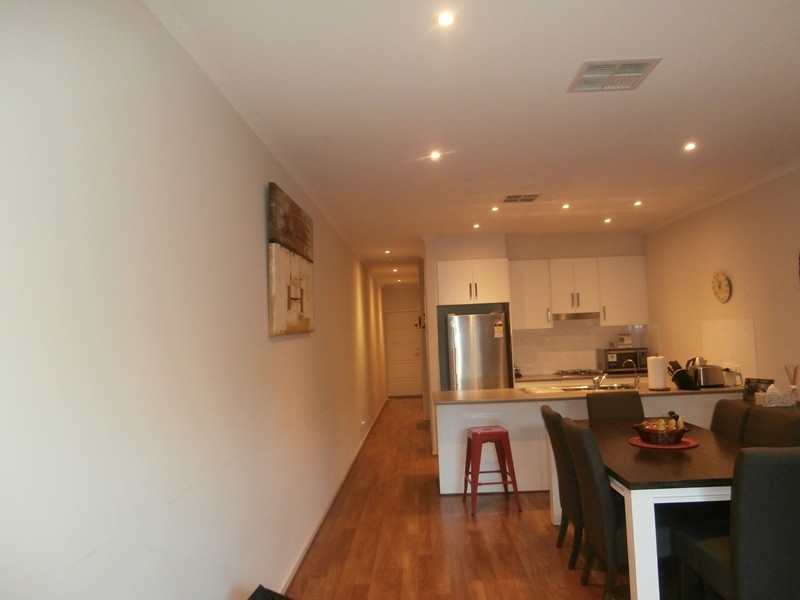 18/1 Mary Street, Mawson Lakes SA 5095